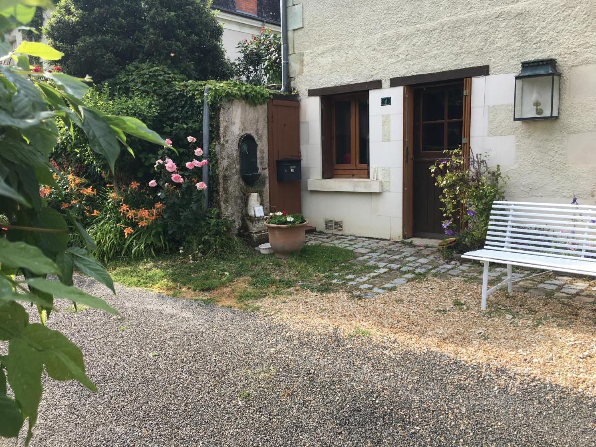 La Maison De Lucie Veuil Exteriör bild